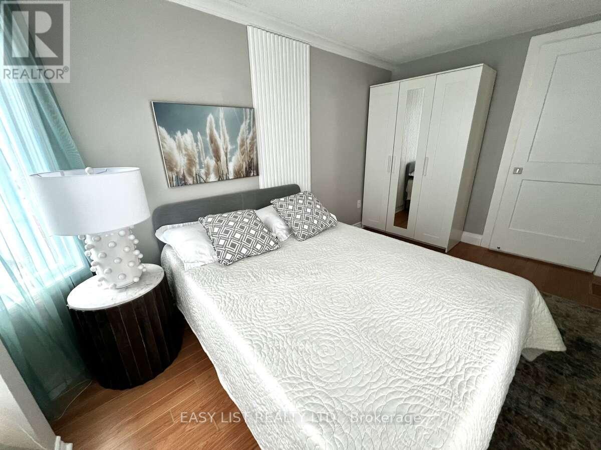 74 - 95 Weldrick Road E, Richmond Hill, ON - Indoor Photo Showing Bedroom
