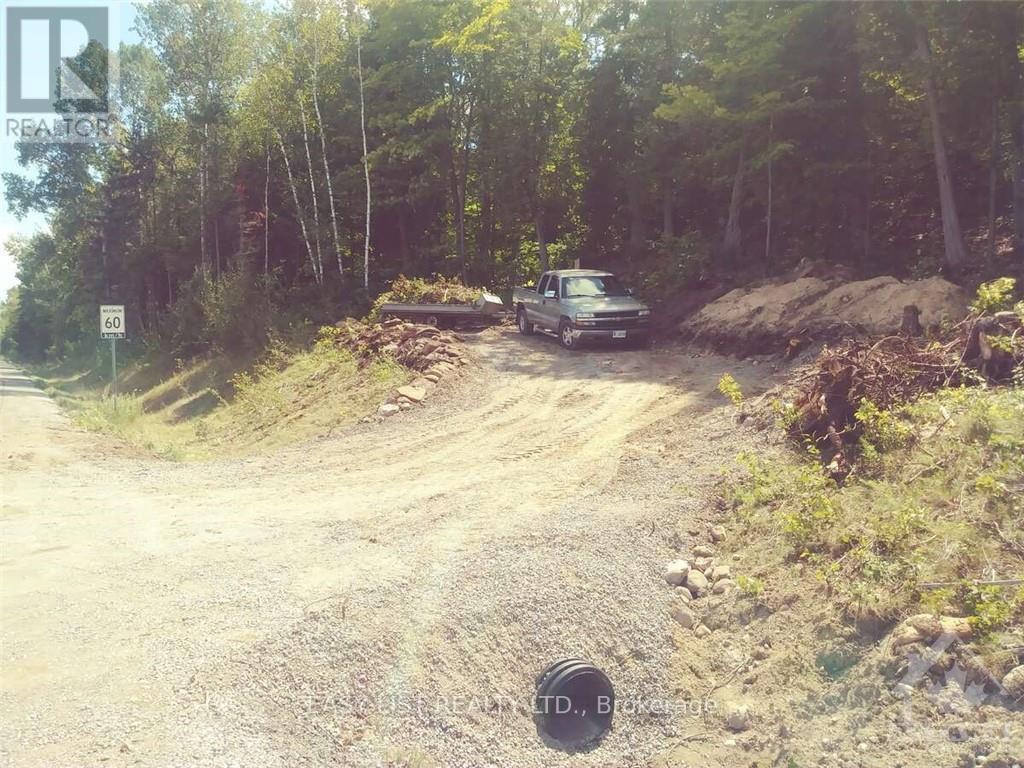 00 River Road, Mcnab/Braeside, ON