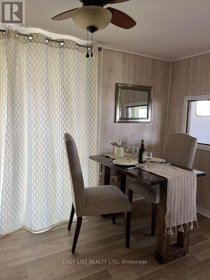 1758 River Road N, Chatham-Kent, ON - Indoor Photo Showing Dining Room