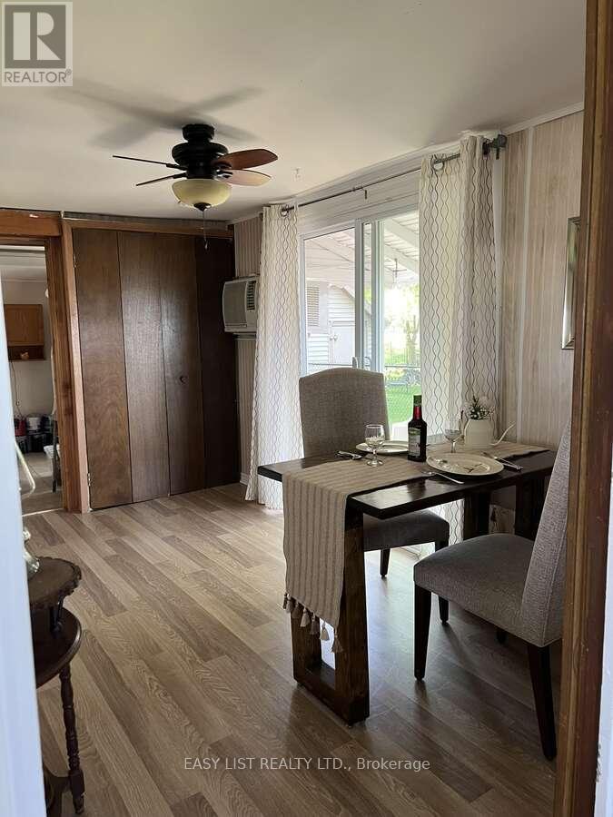 1758 River Road N, Chatham-Kent, ON - Indoor Photo Showing Dining Room