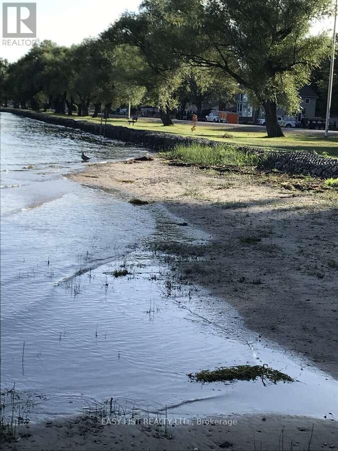 1758 River Road N, Chatham-Kent, ON - Outdoor With Body Of Water With View