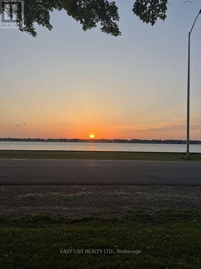 1758 River Road N, Chatham-Kent, ON - Outdoor With Body Of Water With View