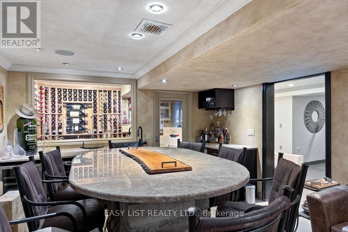 541 Kerr Crescent, Lakeshore, ON - Indoor