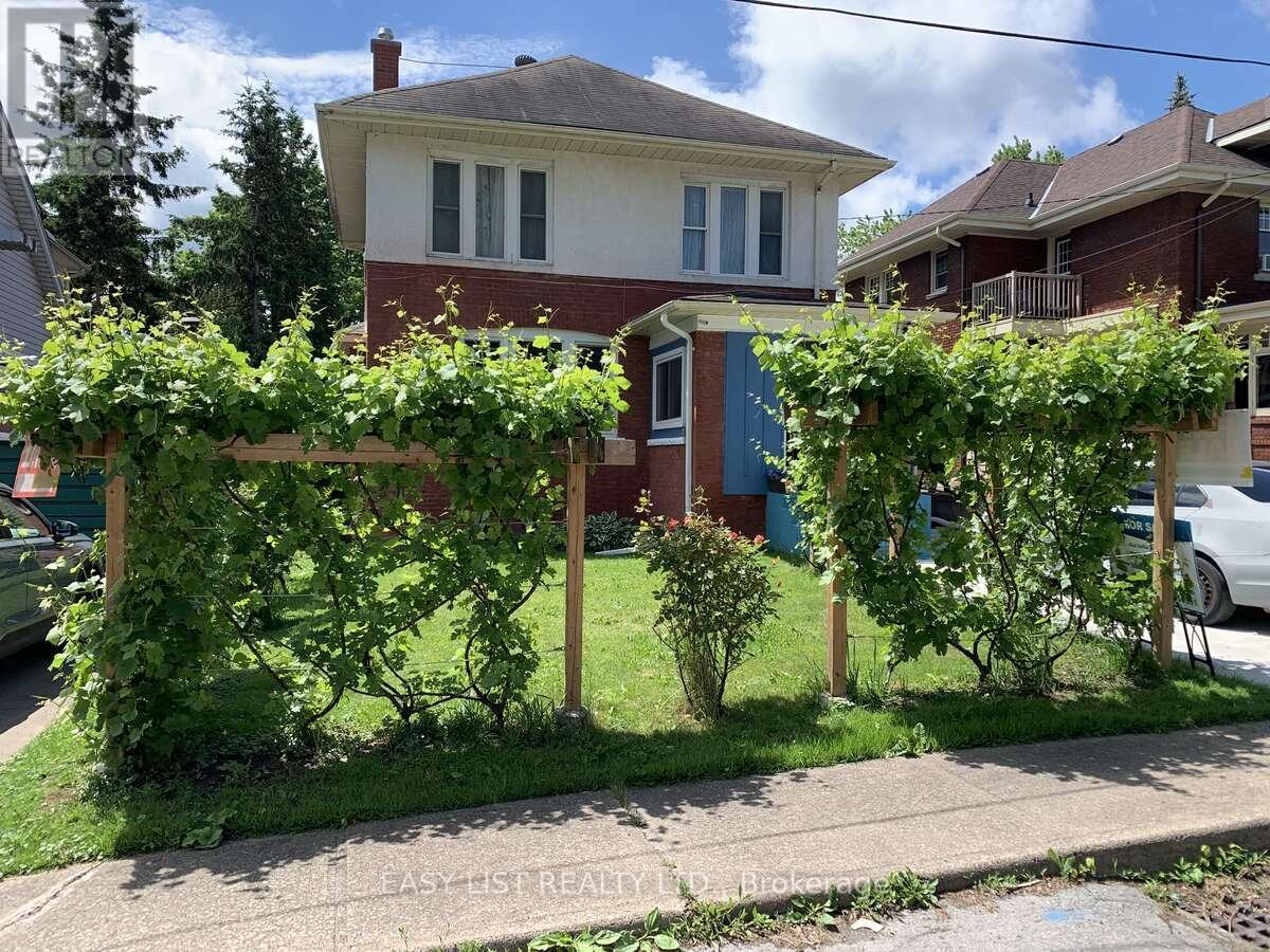 4322 Bampfield Street, Niagara Falls, ON - Outdoor