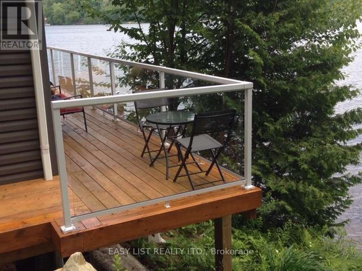 61 Maple Drive, Perry, ON - Outdoor With Exterior