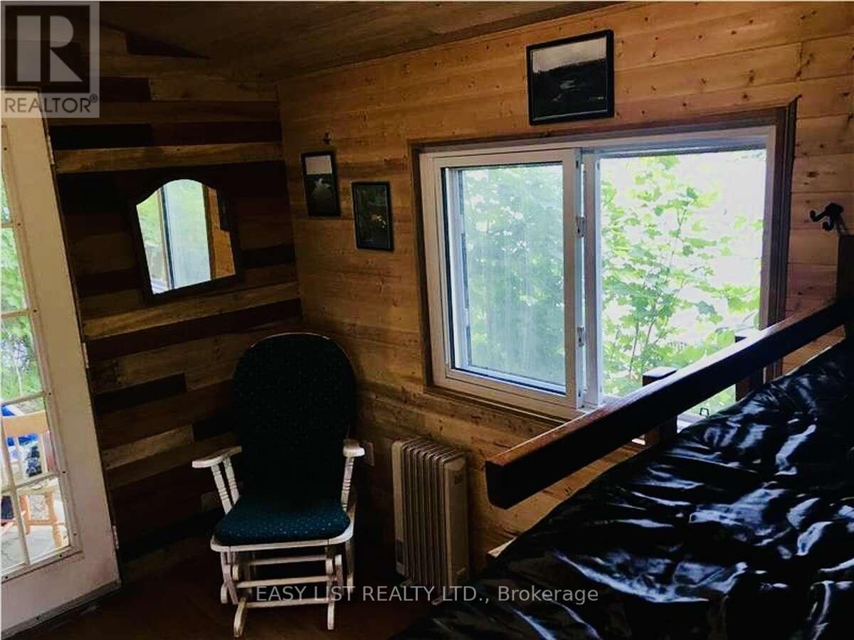 61 Maple Drive, Perry, ON - Indoor