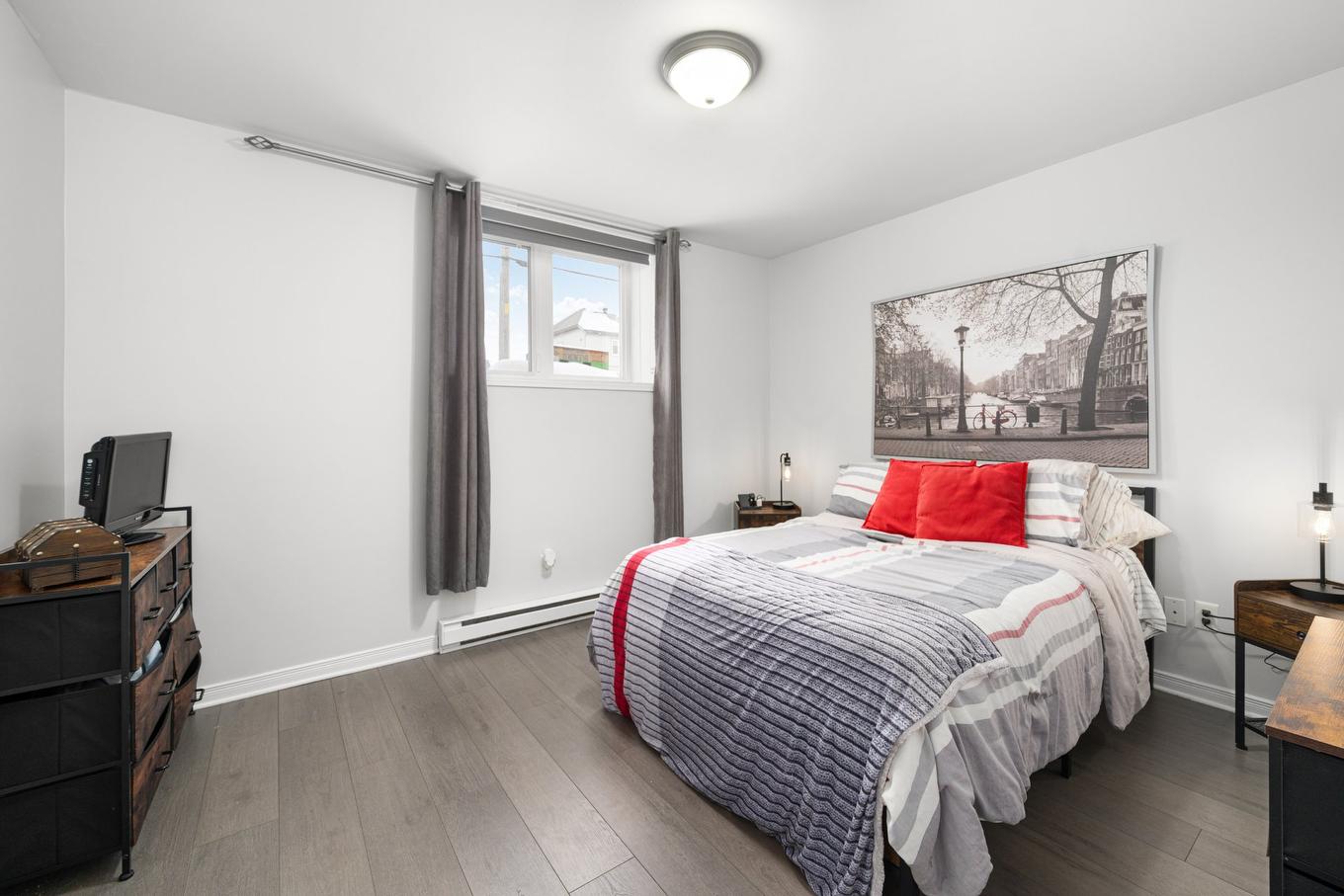 Primary bedroom - 610 Rue Montmartre, Mascouche, QC - Indoor Photo Showing Bedroom