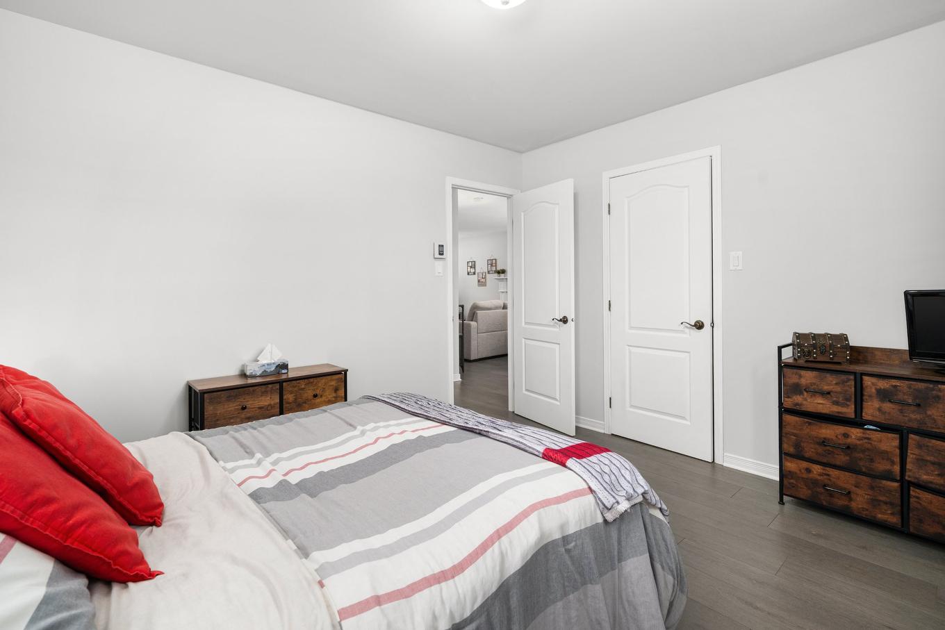 Primary bedroom - 610 Rue Montmartre, Mascouche, QC - Indoor Photo Showing Bedroom