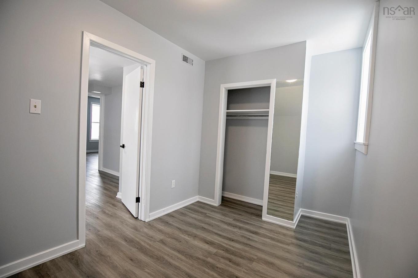 32 Douglas Avenue, Amherst, NS