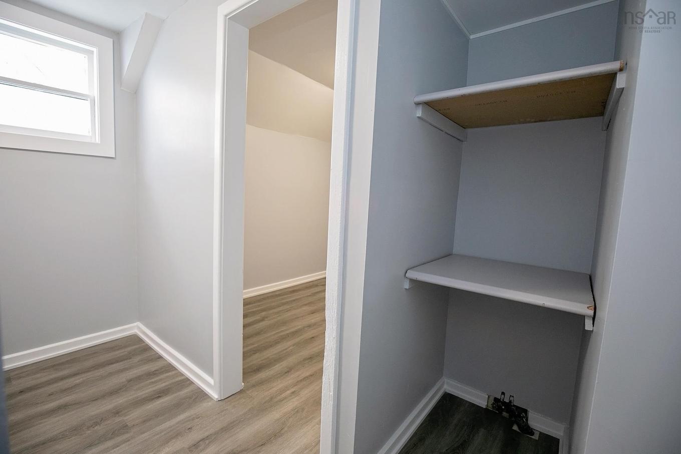 32 Douglas Avenue, Amherst, NS