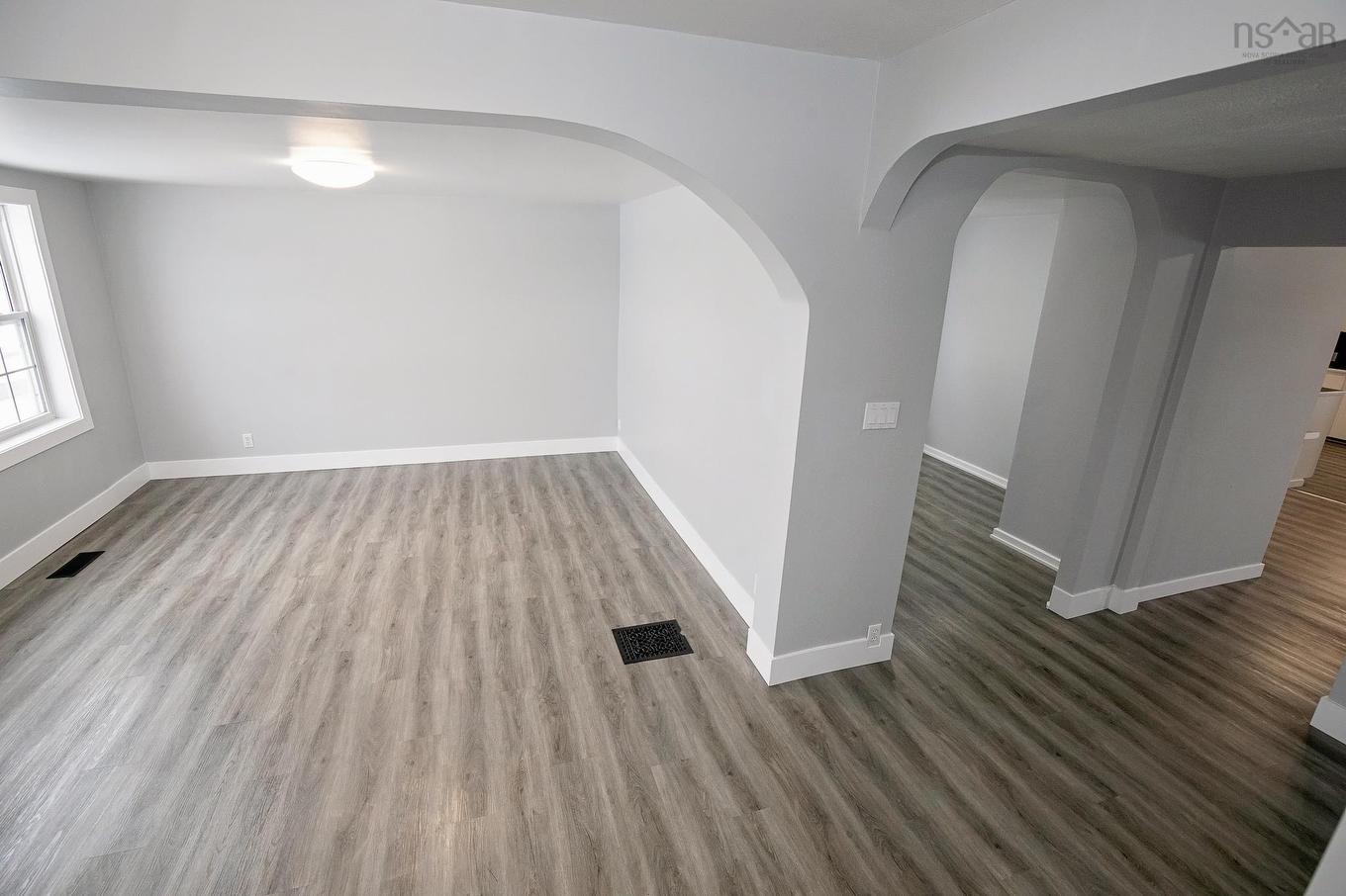 32 Douglas Avenue, Amherst, NS