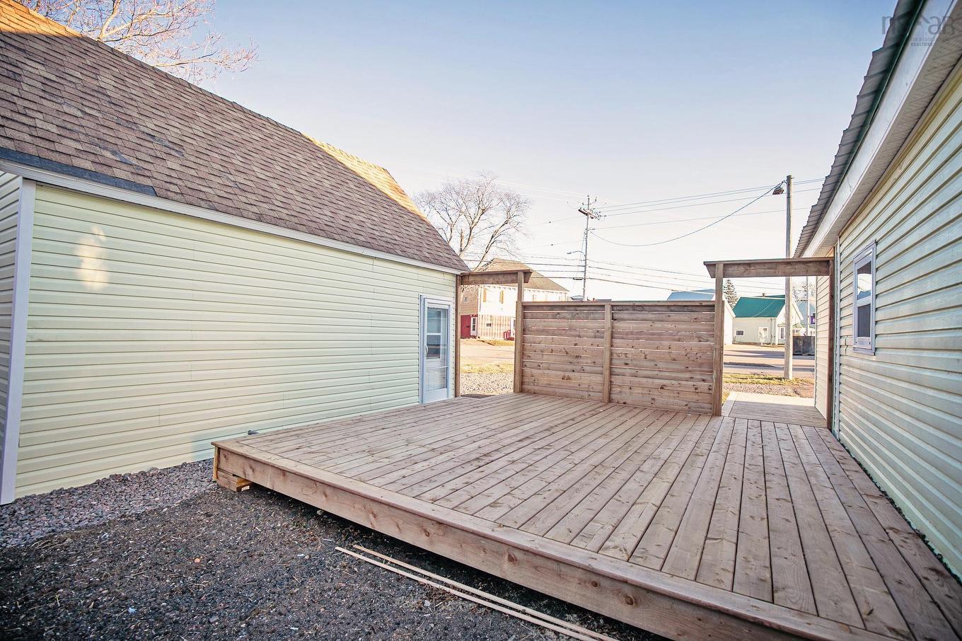 32 Douglas Avenue, Amherst, NS