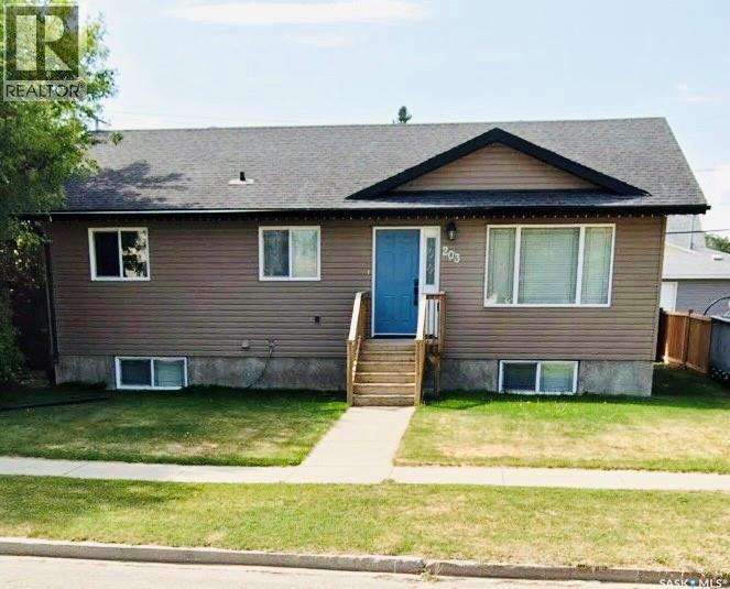 203 3Rd Avenue E, Shellbrook, SK - Outdoor