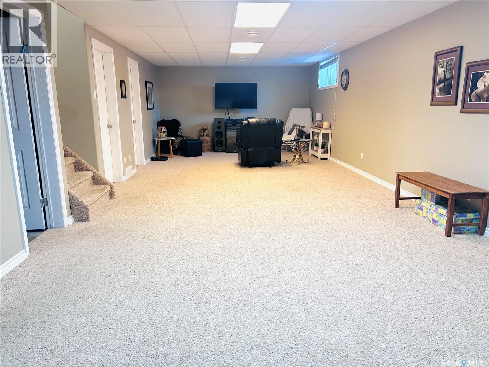 203 3Rd Avenue E, Shellbrook, SK - Indoor