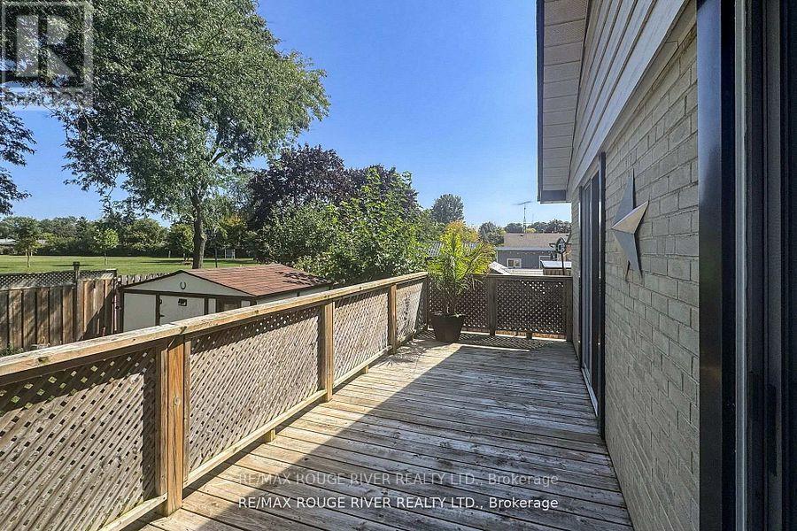 18 Darlingside Drive, Toronto, ON - Outdoor With Exterior