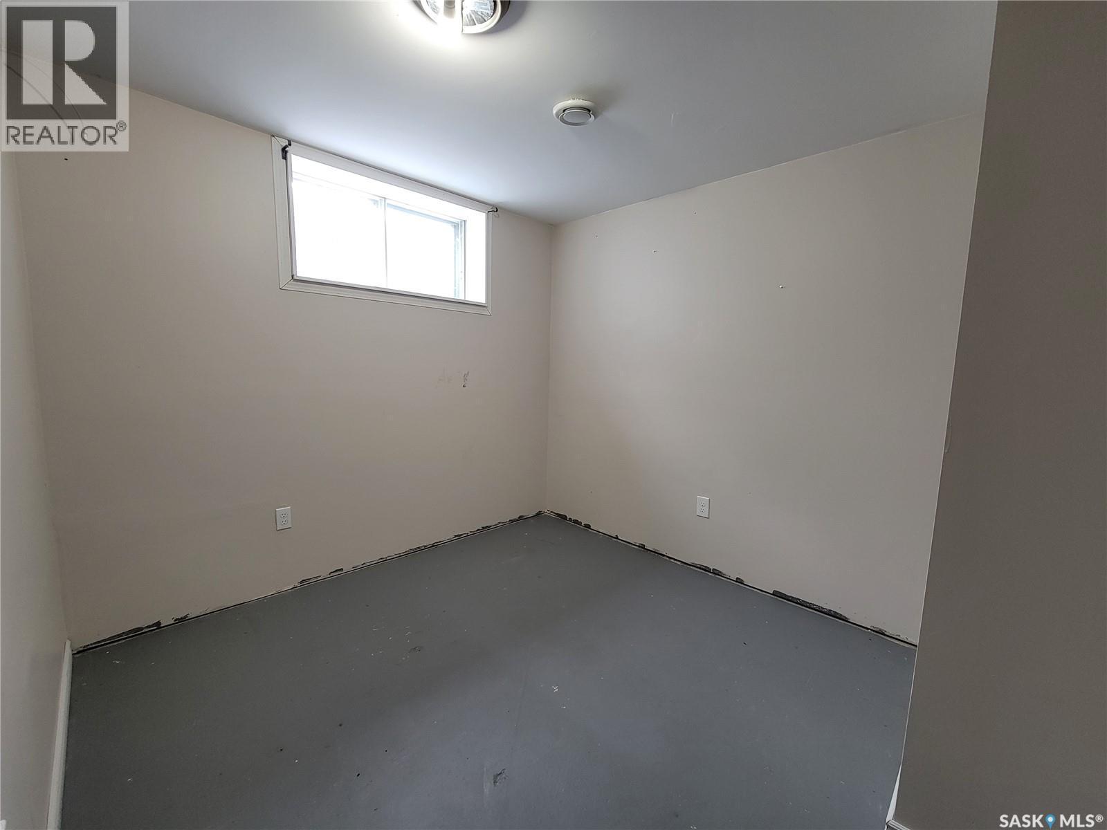 4721 Barr Crescent, Lloydminster, SK - Indoor Photo Showing Other Room