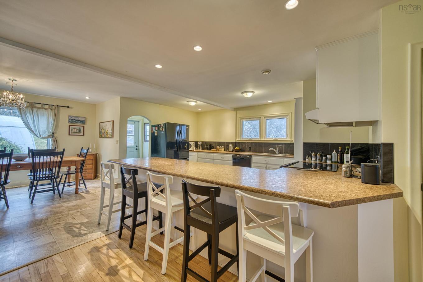 112 Hopson Street, Lunenburg, NS