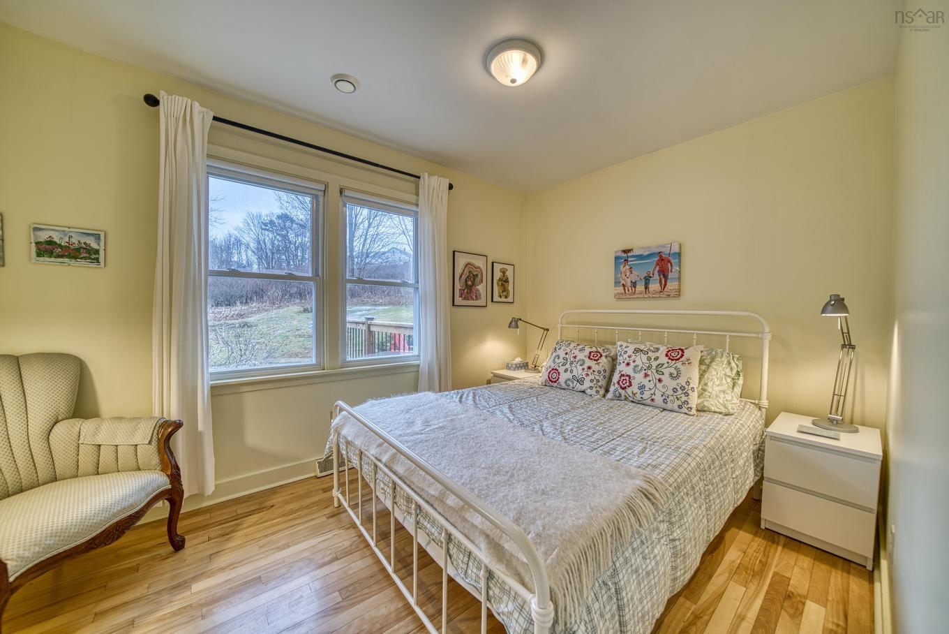112 Hopson Street, Lunenburg, NS