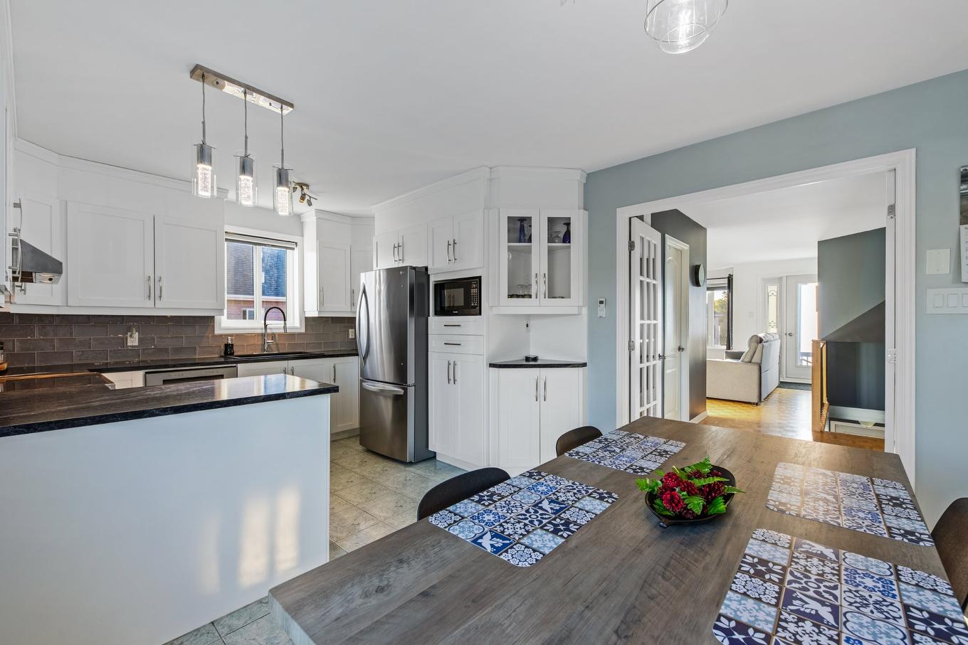 Cuisine - 1031 Boul. Brassard, Chambly, QC - Indoor Photo Showing Kitchen