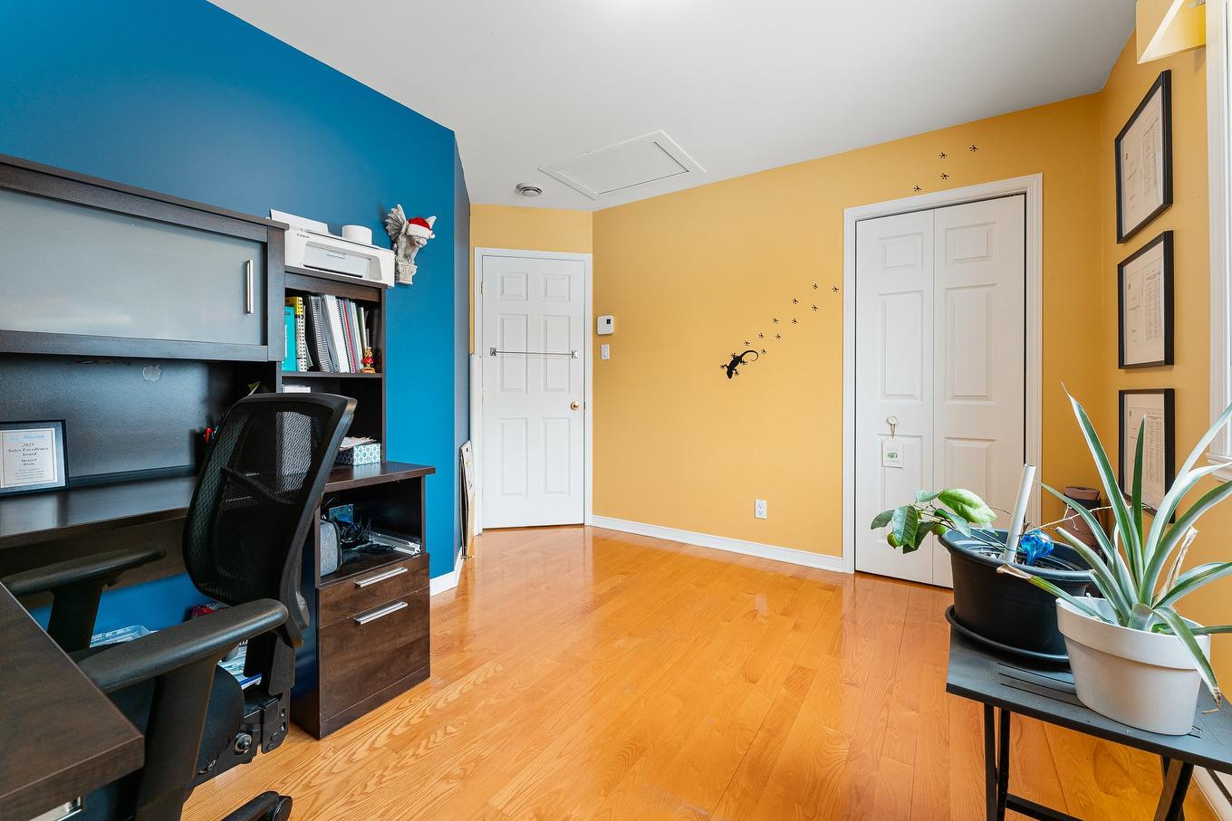 Chambre à coucher - 135 Rue Des Citadins S., Farnham, QC - Indoor Photo Showing Office