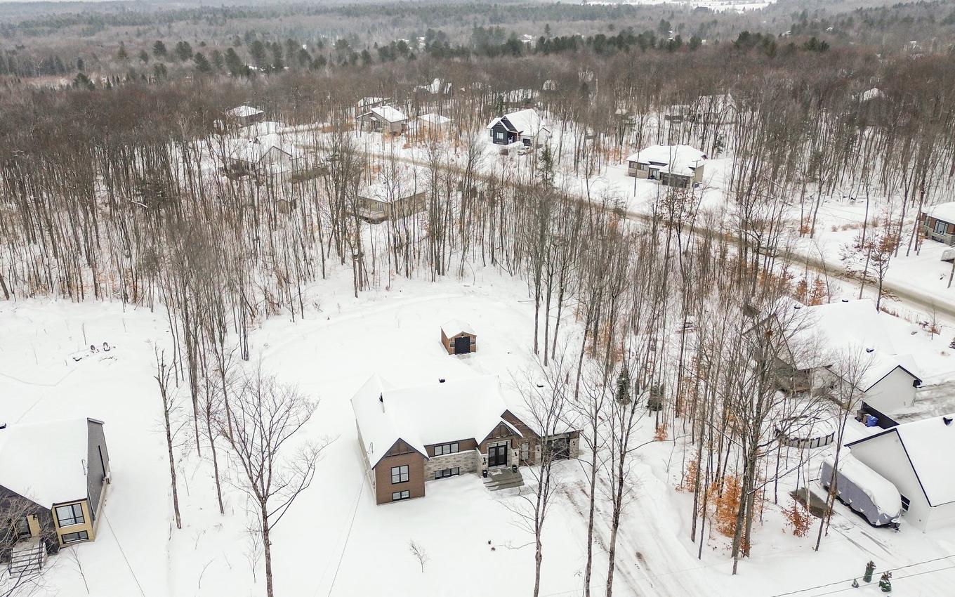 Exterior - 63 12E Avenue, Saint-Hippolyte, QC - Outdoor With View