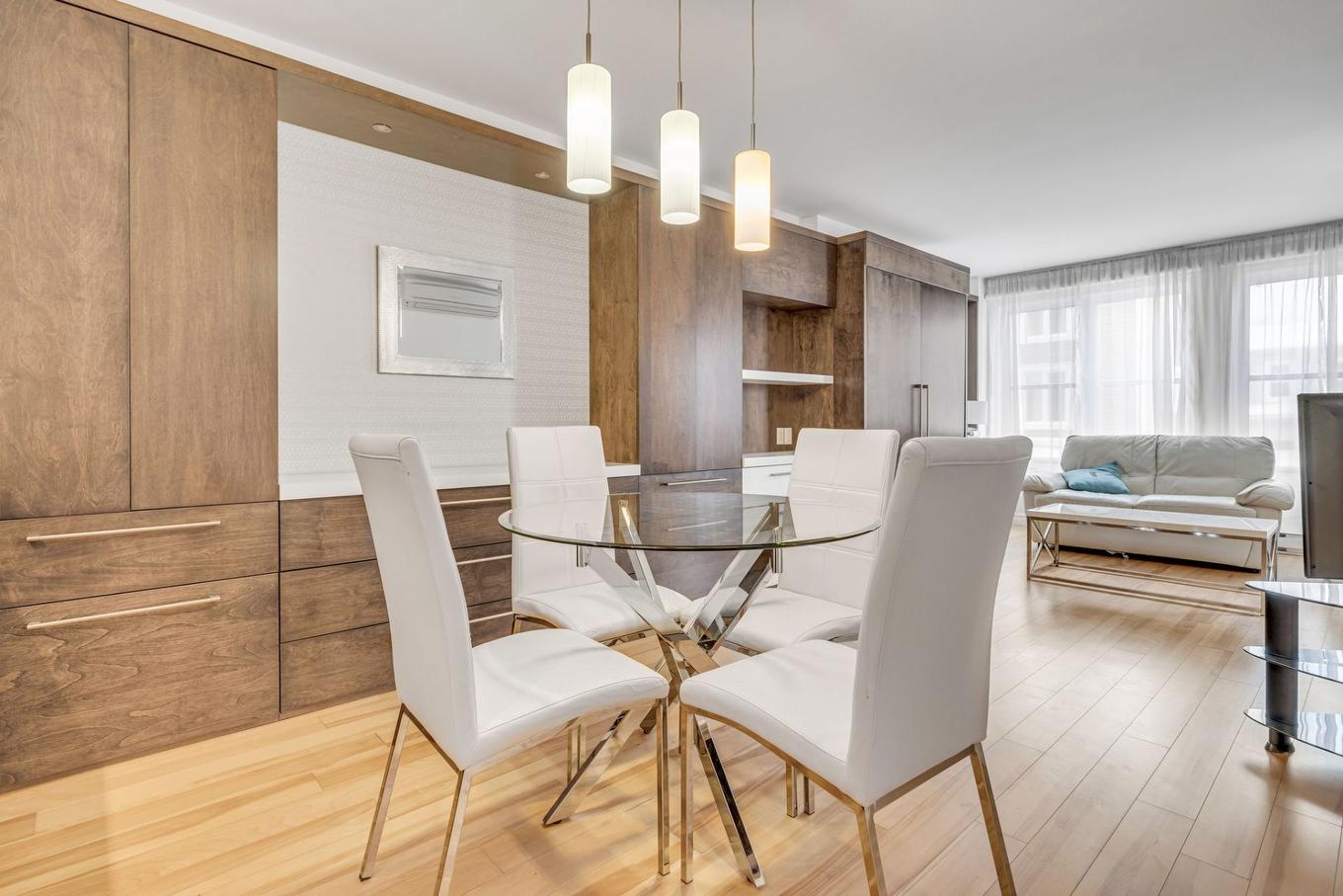 Dining room - 205-5692 Rue St-Louis, Lévis (Desjardins), QC - Indoor Photo Showing Dining Room