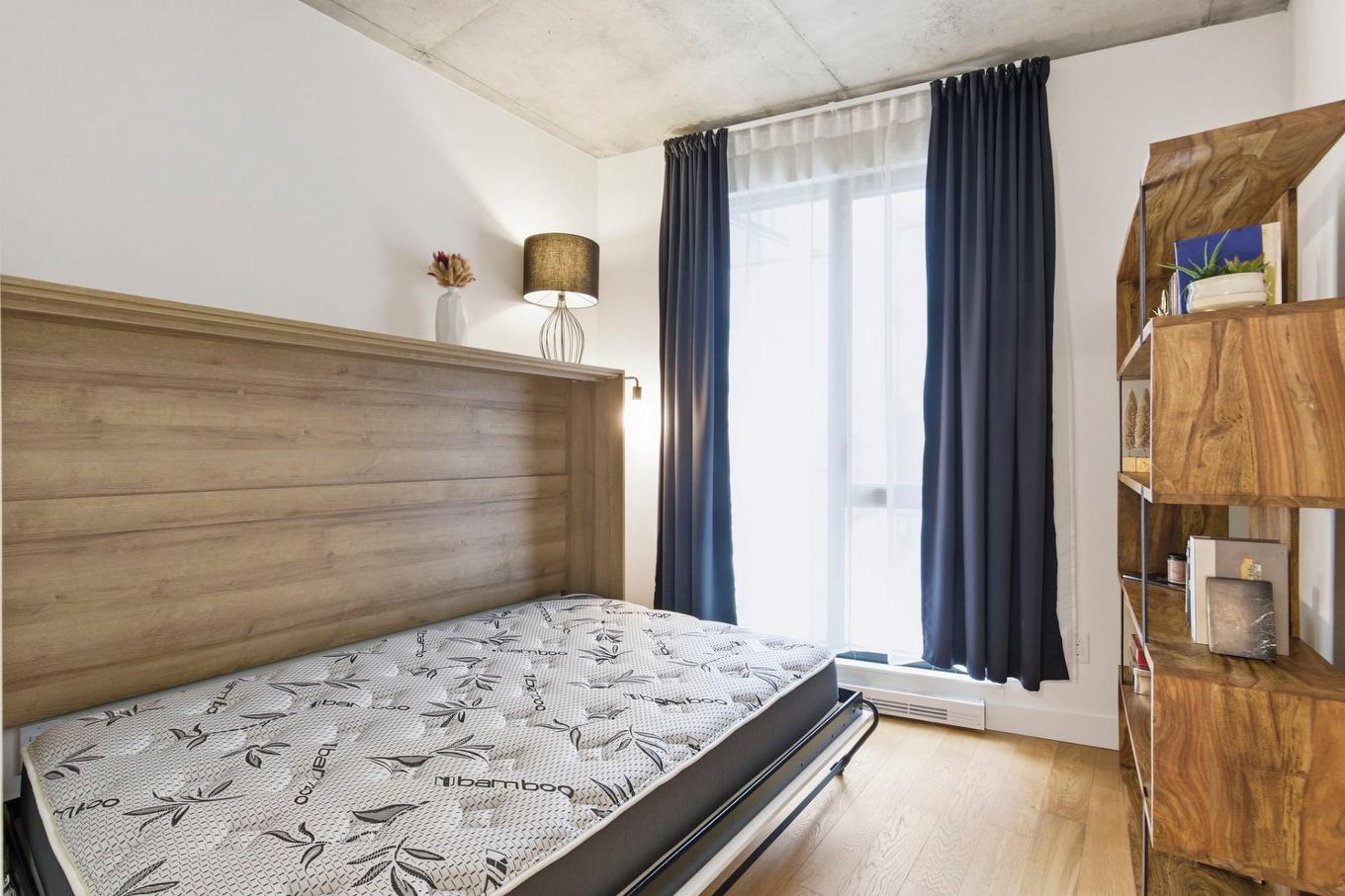 Chambre à coucher - 414-1550 Rue Des Bassins, Montréal (Le Sud-Ouest), QC - Indoor Photo Showing Bedroom