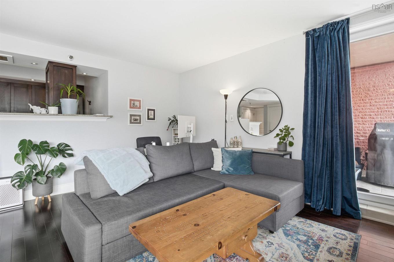 123 45 Vimy Avenue, Halifax, NS