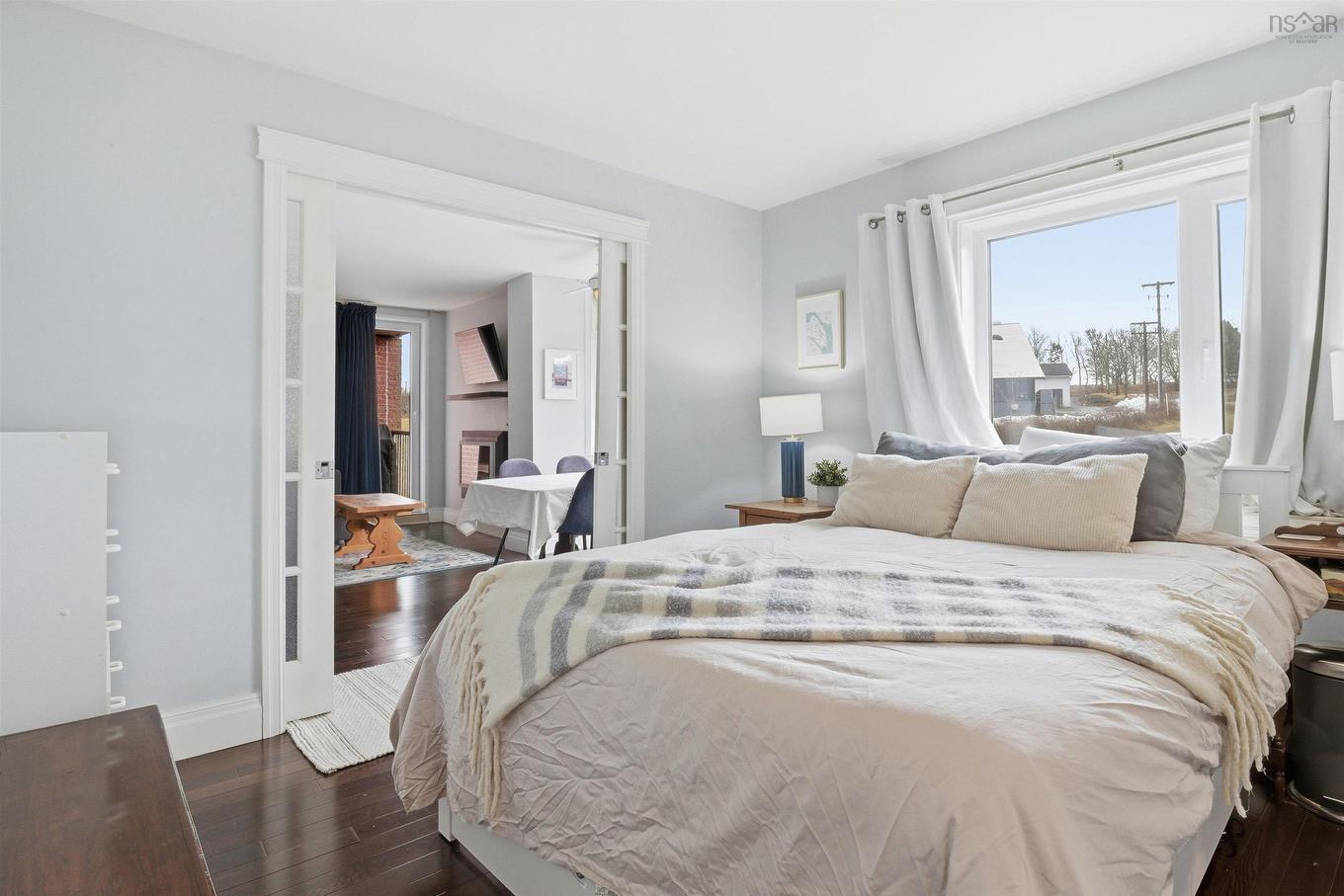 123 45 Vimy Avenue, Halifax, NS