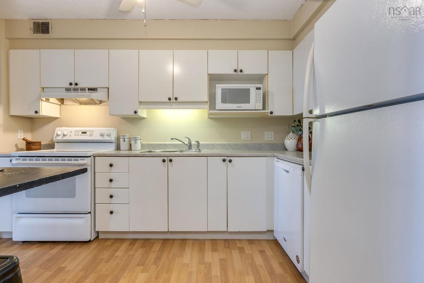 1409 5959 Spring Garden Road, Halifax, NS