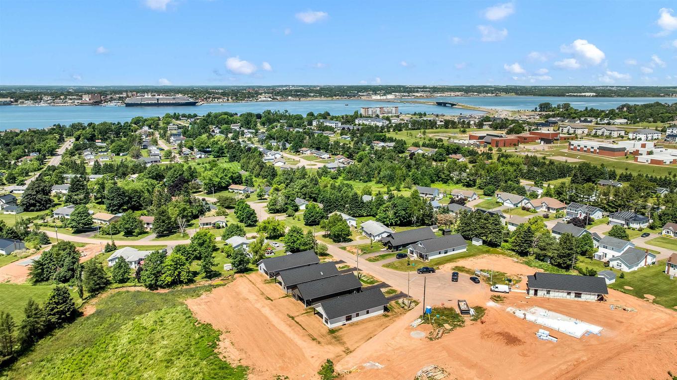 36 Reddin Heights, Stratford, PE