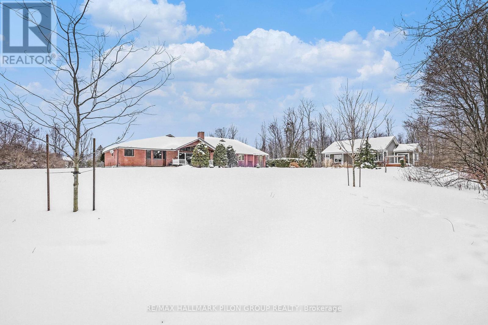 1717 Lakeshore Drive, Ottawa, ON - Outdoor