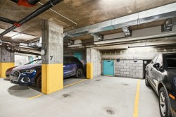 Garage - 