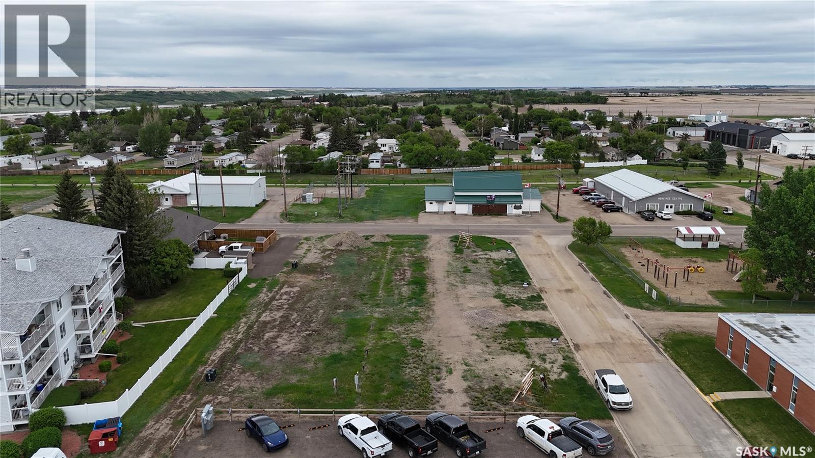 100-102 Thomson Street, Outlook, SK