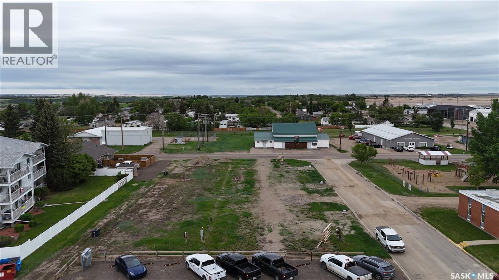 104-106 Thomson Street, Outlook, SK