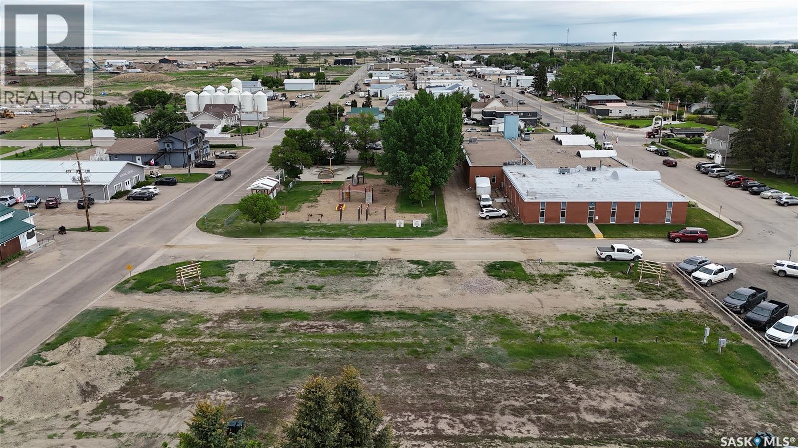96-98 Thomson Street, Outlook, SK