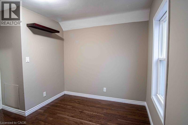 57 Francis Street, Hamilton, ON - Indoor Photo Showing Other Room