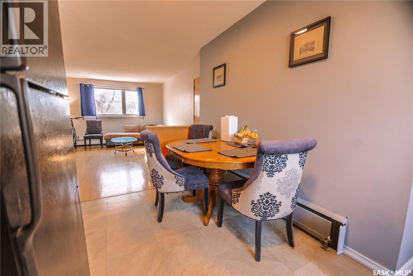 6 4 Neill Place, Regina, SK - Indoor Photo Showing Dining Room