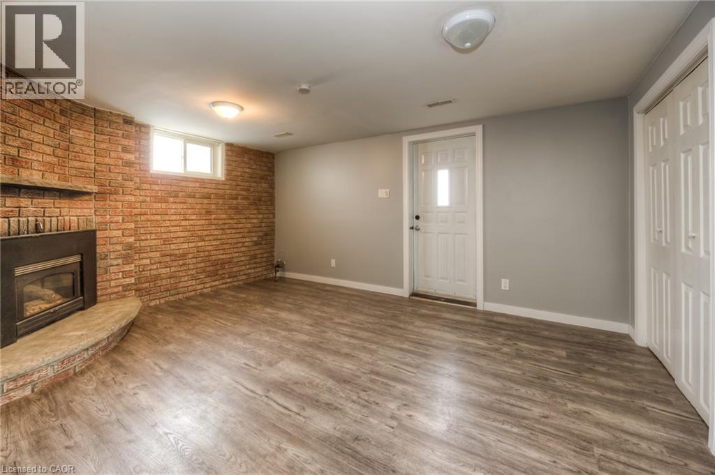 74 Helene Crescent, Waterloo, ON - Indoor With Fireplace