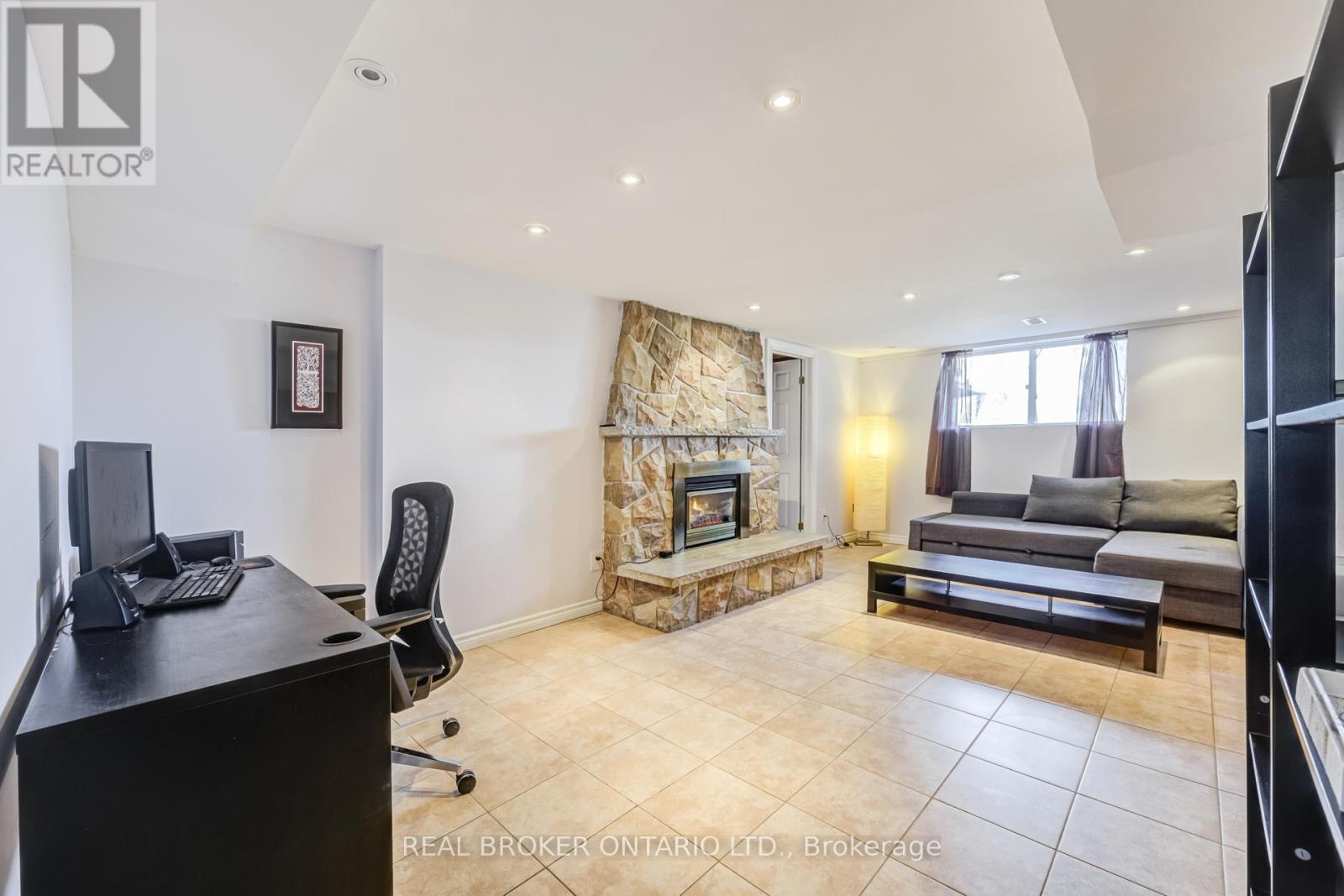 1483 Brenner Crescent, Burlington, ON - Indoor Photo Showing Office With Fireplace