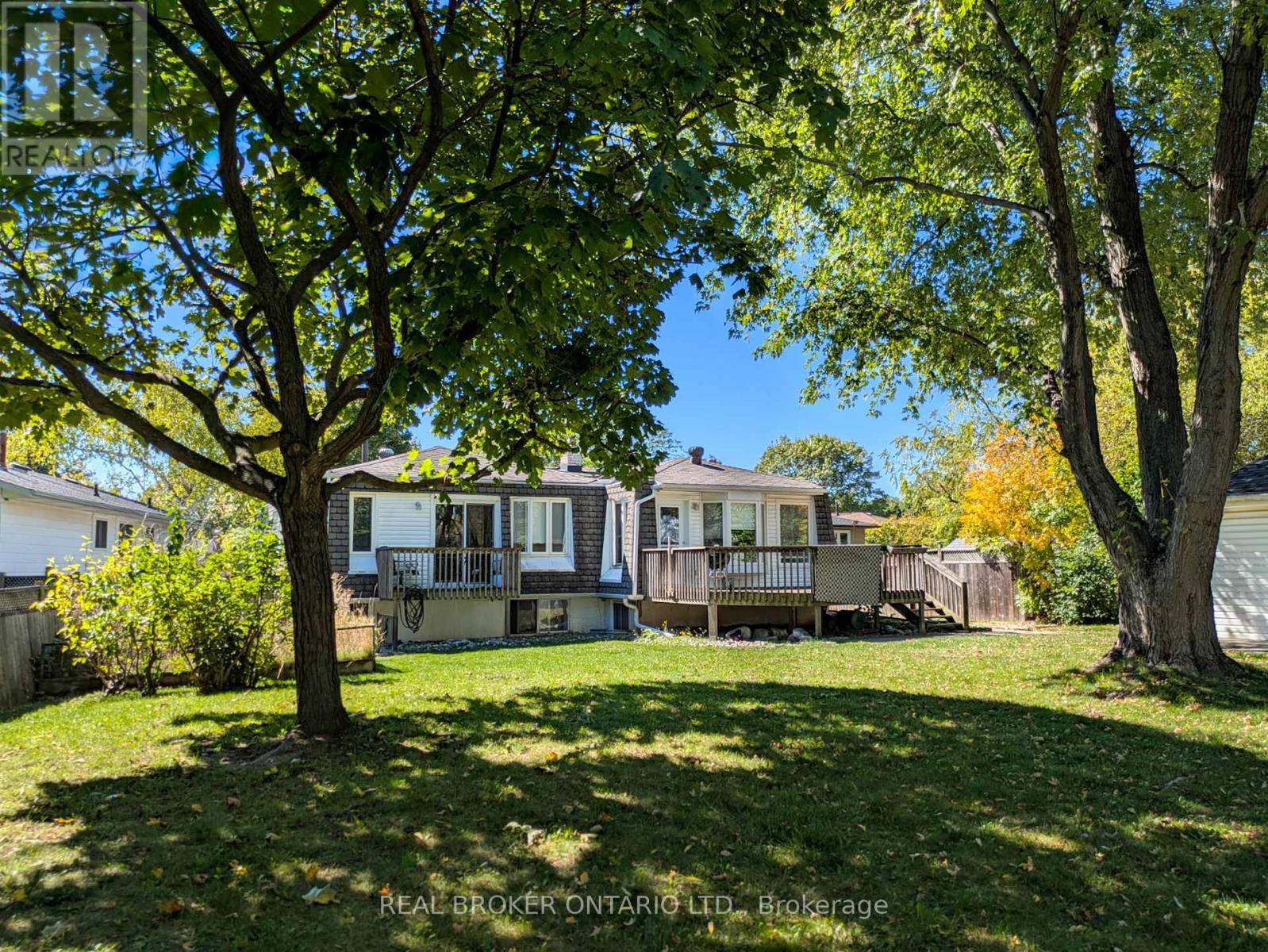 1483 Brenner Crescent, Burlington, ON - Outdoor With Deck Patio Veranda
