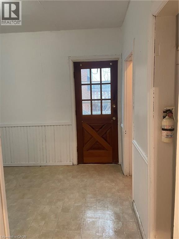 206 Locke Street, Hamilton, ON - Indoor Photo Showing Other Room