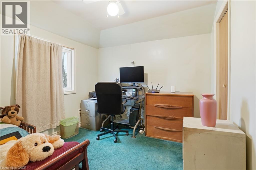 16 Albemarle Street, Hamilton, ON - Indoor Photo Showing Office