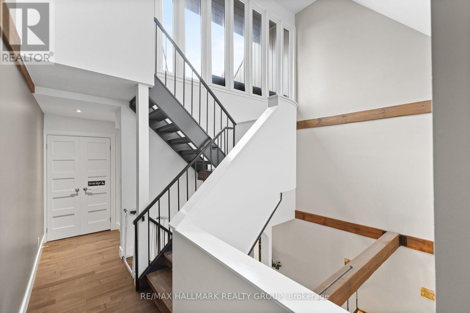 501 Wilbrod Street, Ottawa, ON - Indoor Photo Showing Other Room