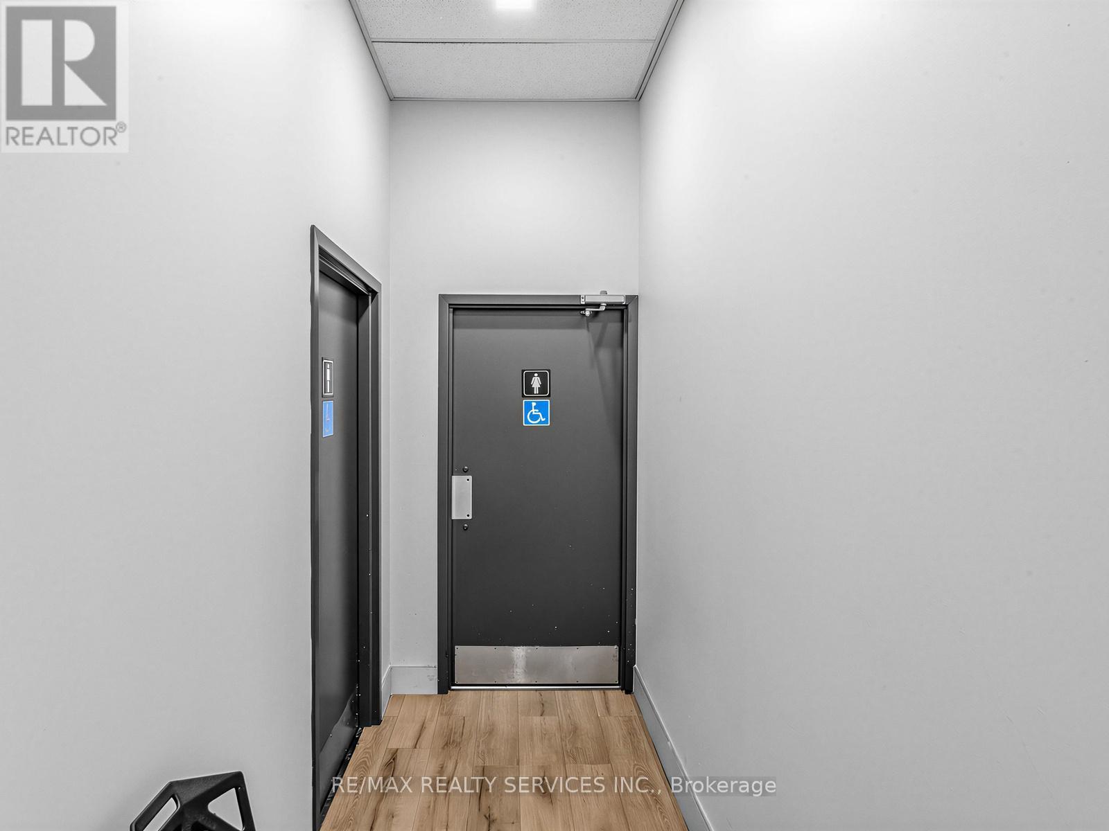 1475 Aerowood Drive, Mississauga, ON