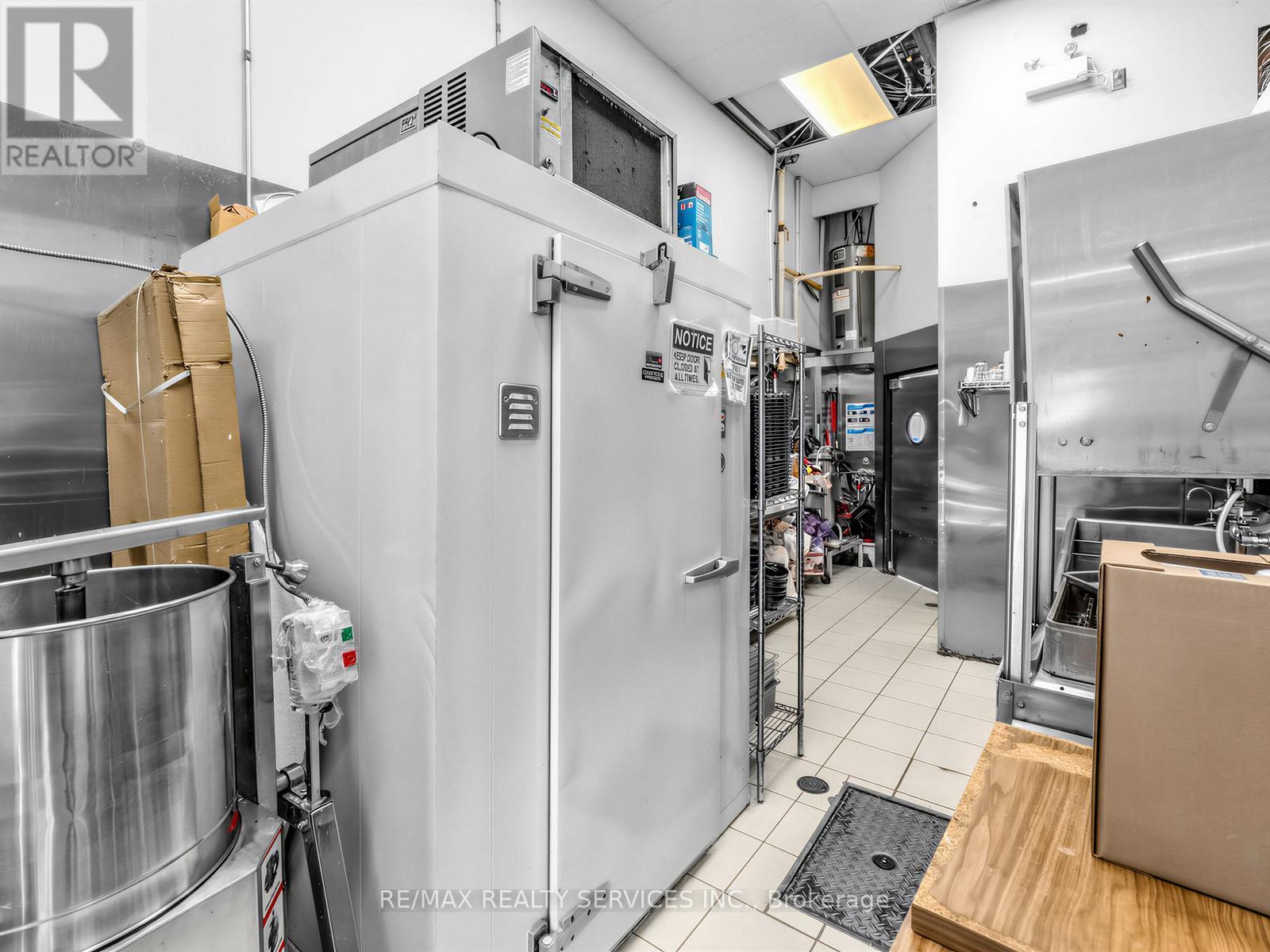 1475 Aerowood Drive, Mississauga, ON