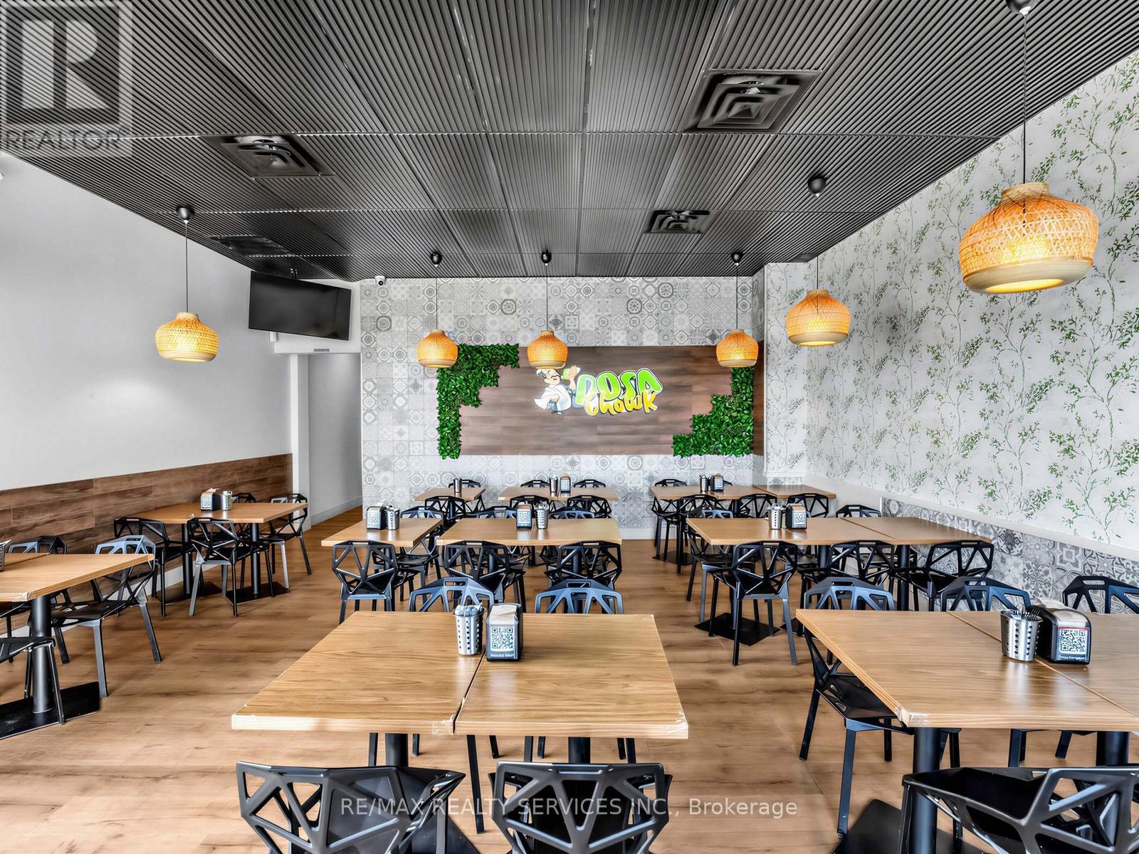 1475 Aerowood Drive, Mississauga, ON