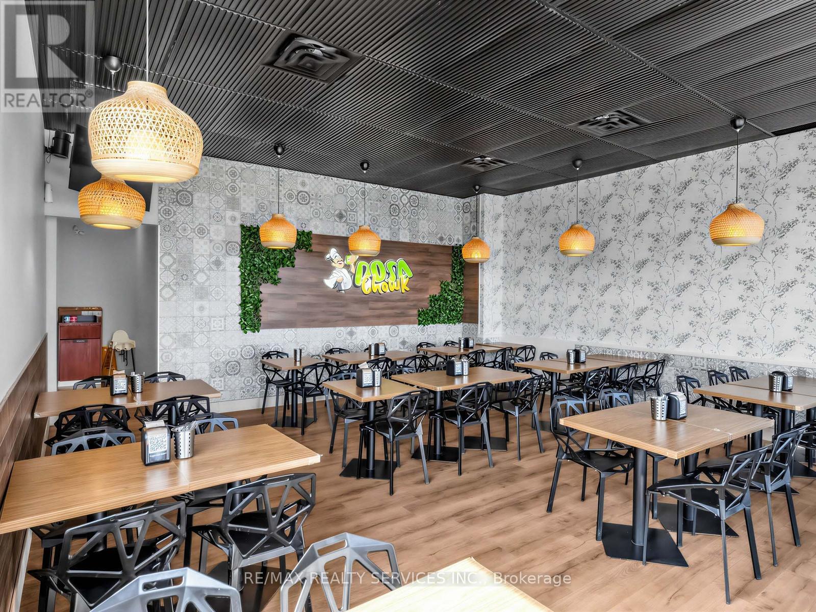 1475 Aerowood Drive, Mississauga, ON