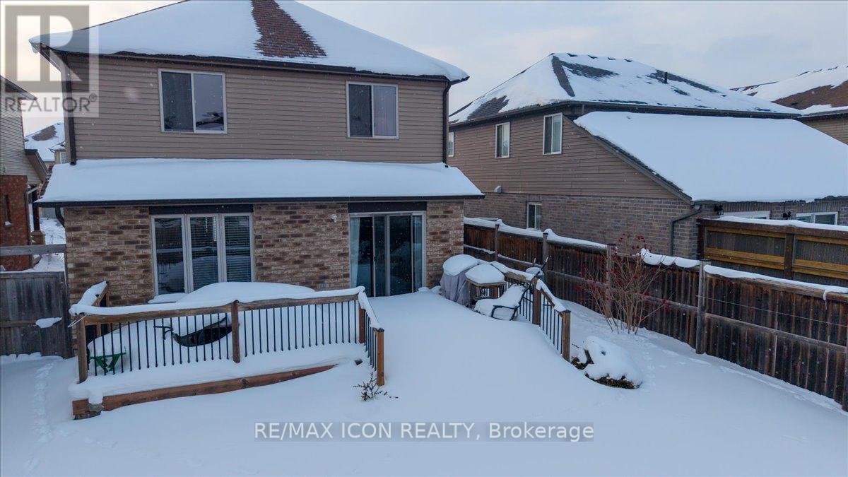361 Sienna Crescent, Kitchener, ON - Outdoor With Exterior
