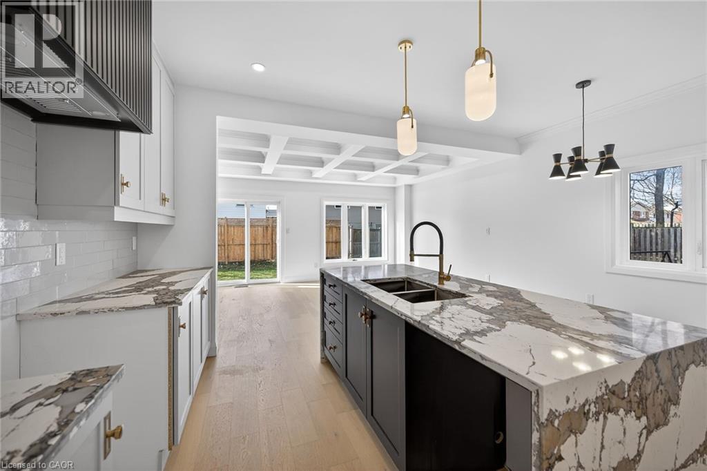 1036 Garth Street, Hamilton, ON - Indoor Photo Showing Kitchen With Double Sink With Upgraded Kitchen